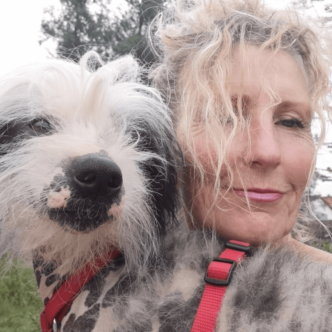 Silvia Brach mit Hund